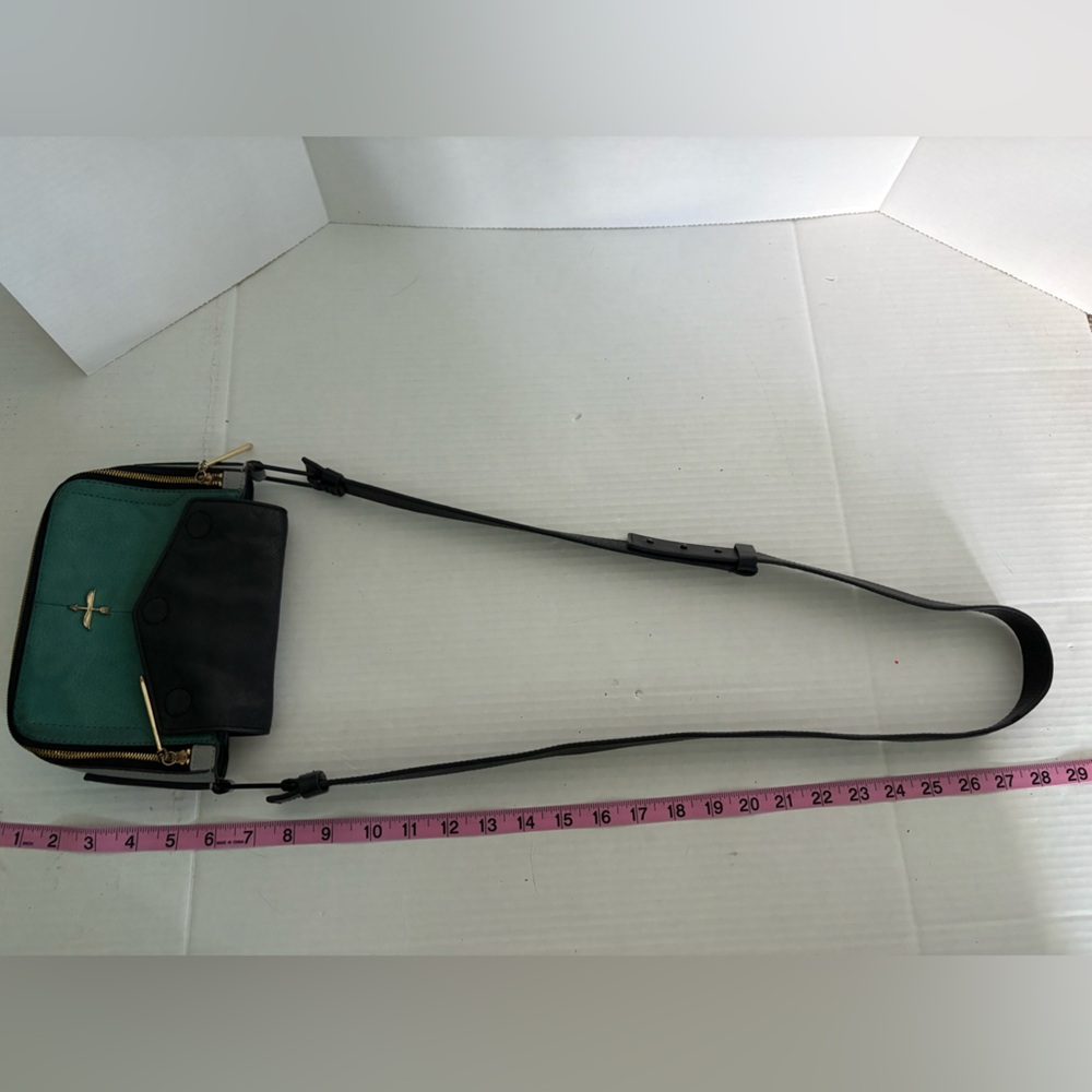 Pour La Victoire Noemi crossbody teal and black leather - Picture 5 of 15